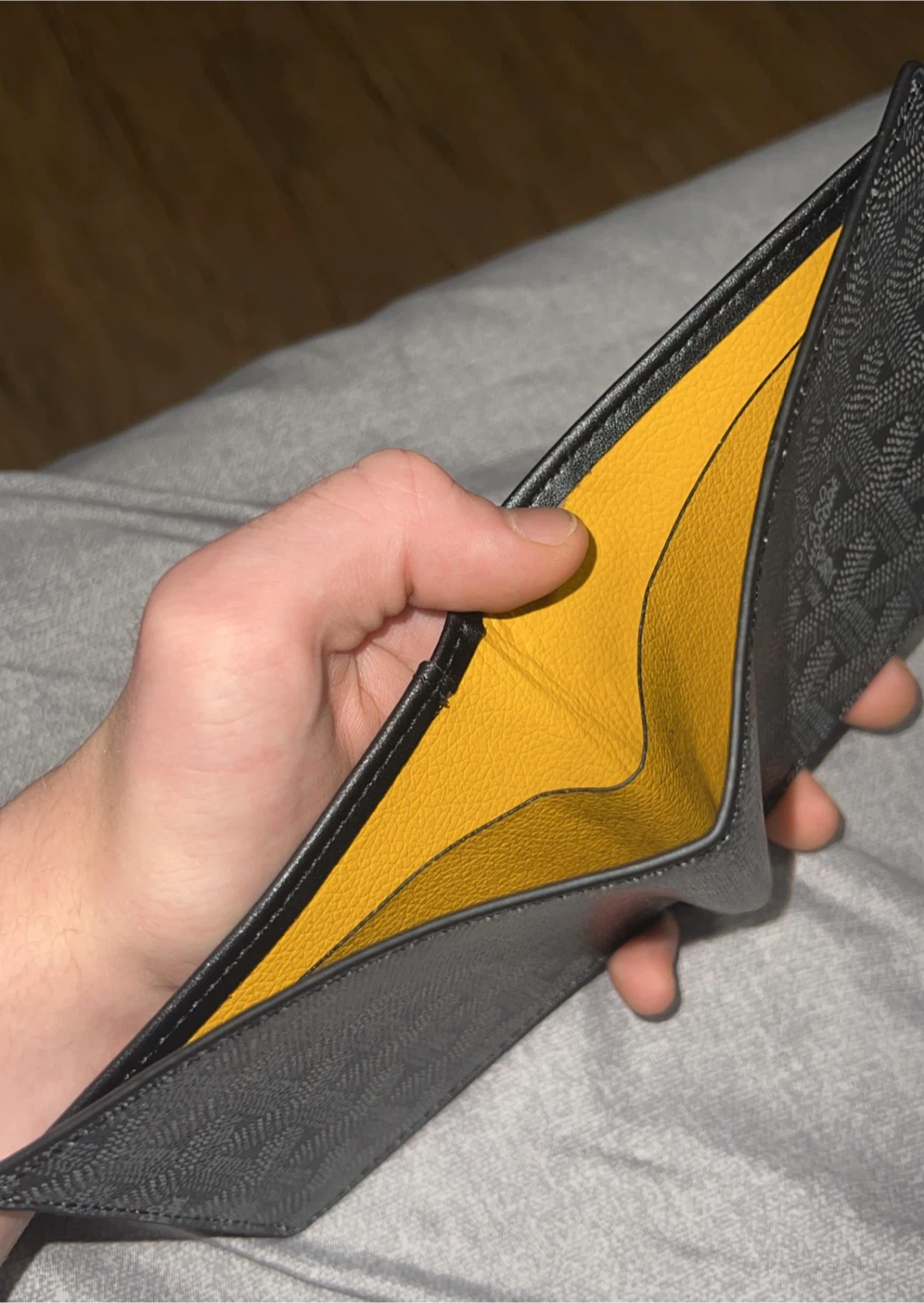 Goyard Bi-fold Wallet - photo 3