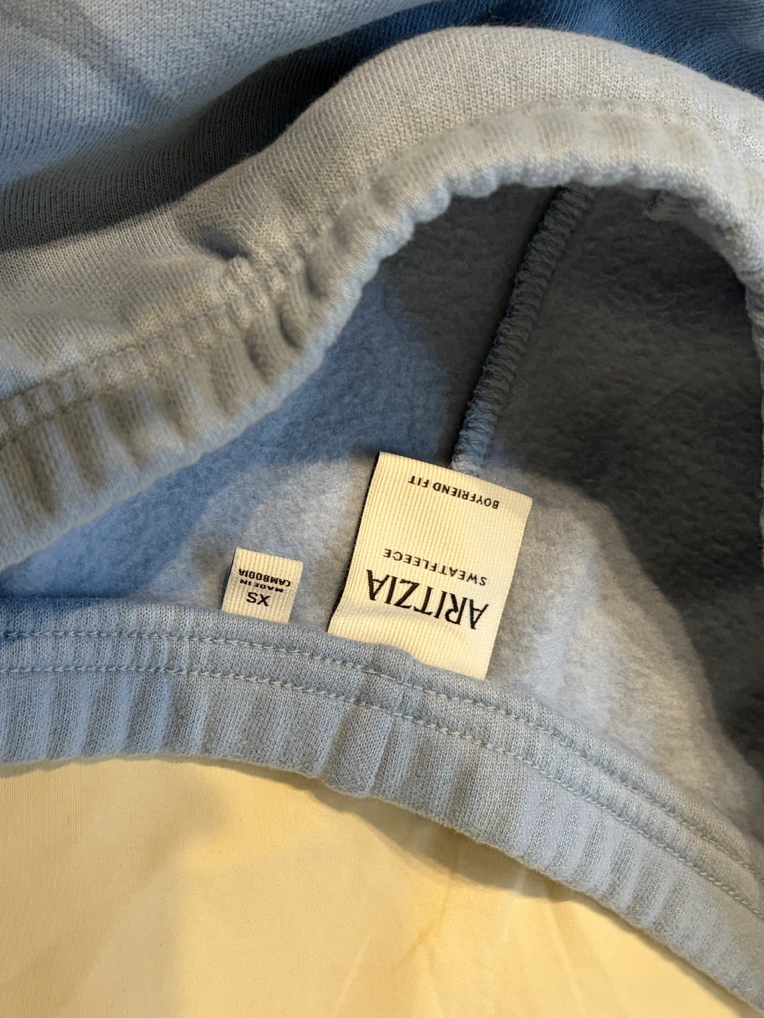 Aritzia Sweatfleece Shorts Light Blue XS - photo 2