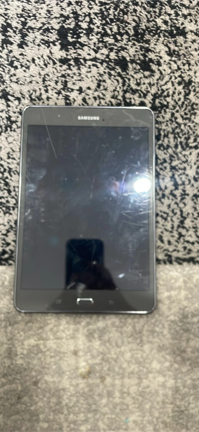 Samsung Tablet - photo 2