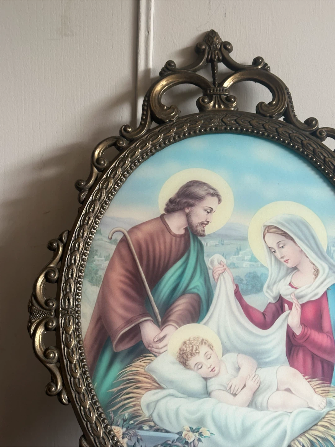 Vintage Ornate Gilt Frame Holy Family Nativity Scene - photo 4