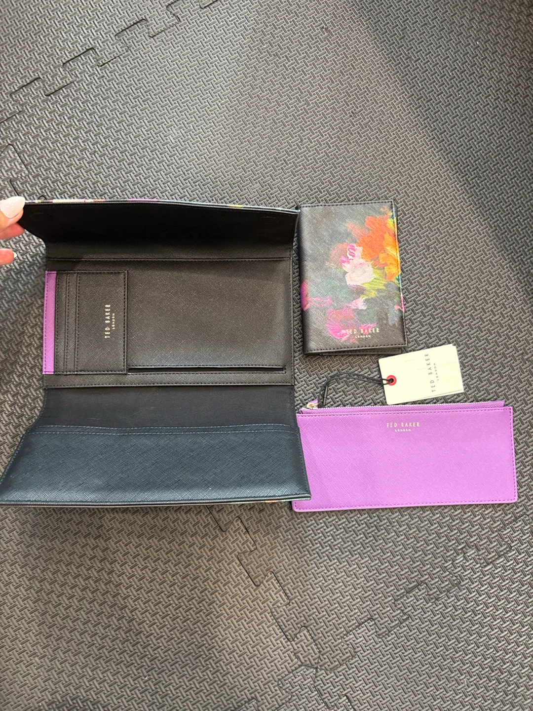 Ted Baker Floral Clutch with Purple Pouch & Passport Holder - photo 3