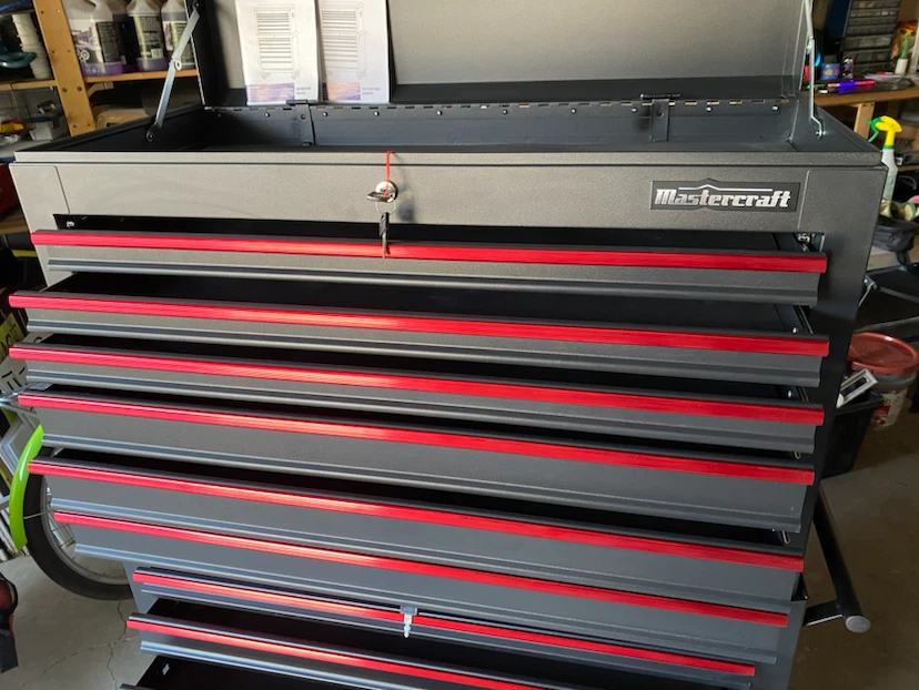 Tool chest new condition - photo 3