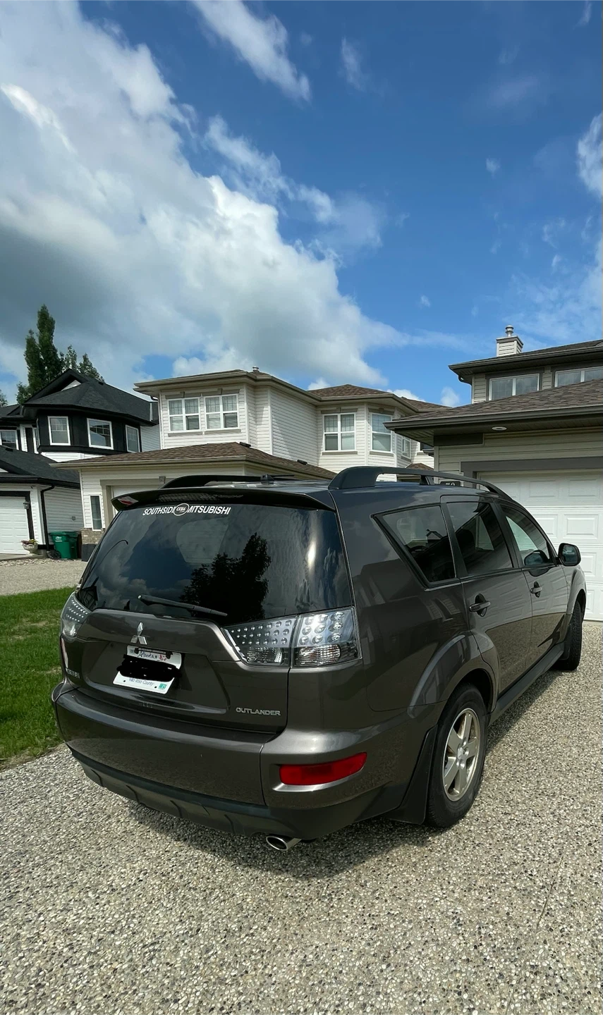 2008 Mitsubishi Outlander - photo 3