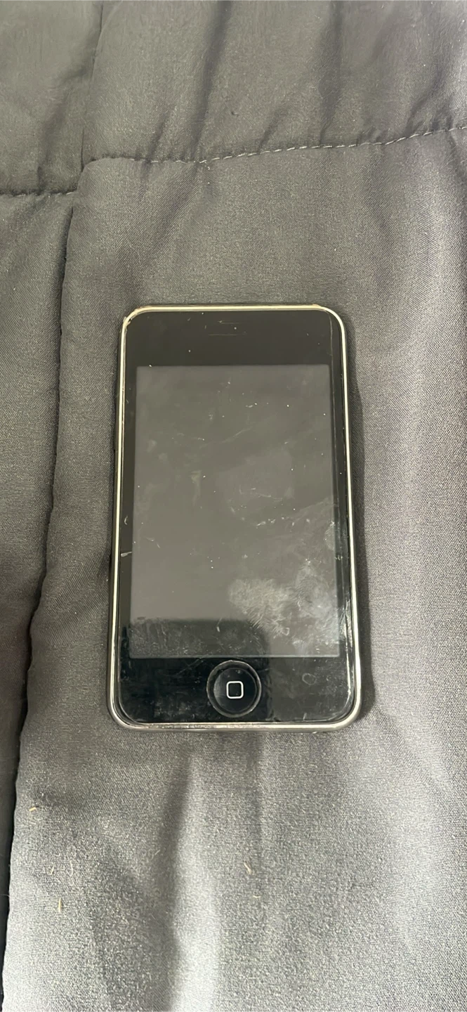 Apple iPod Touch 4th Gen 16GB - photo 2