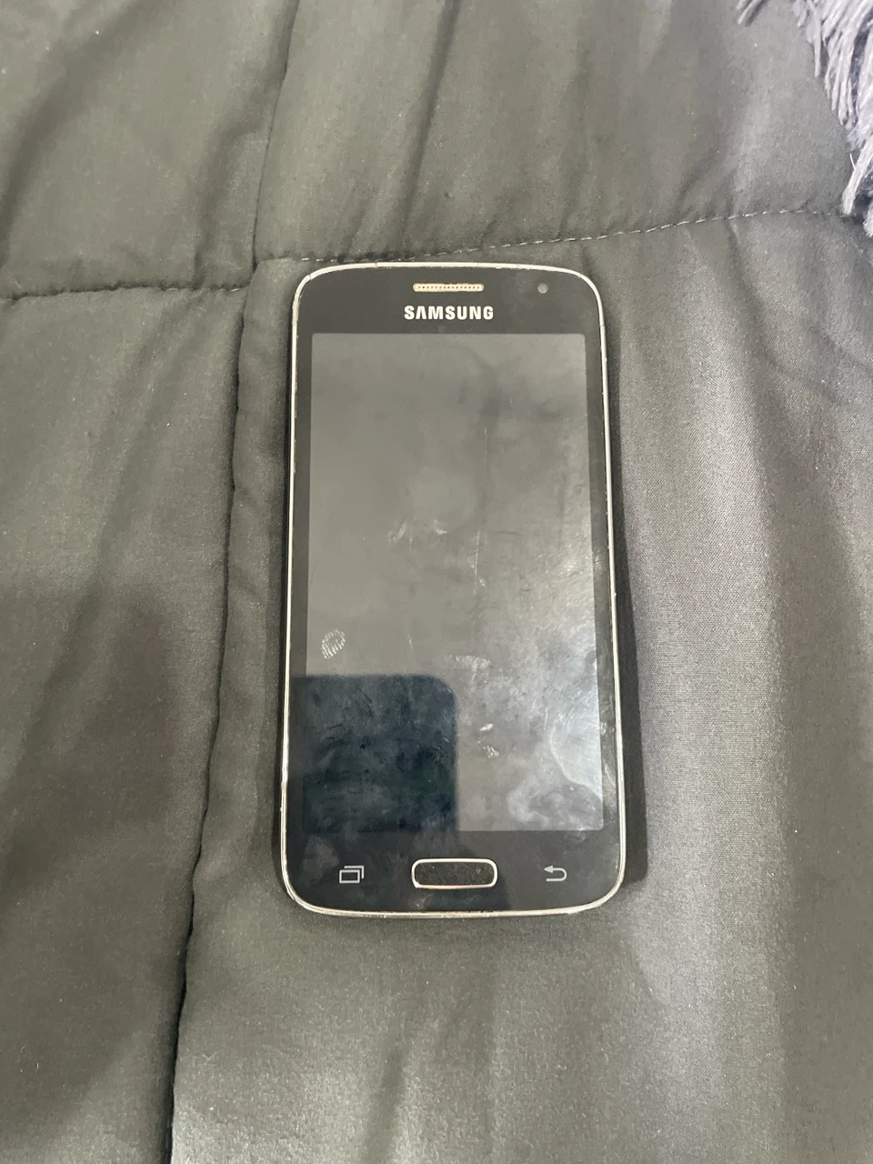 Samsung Smartphone - photo 2