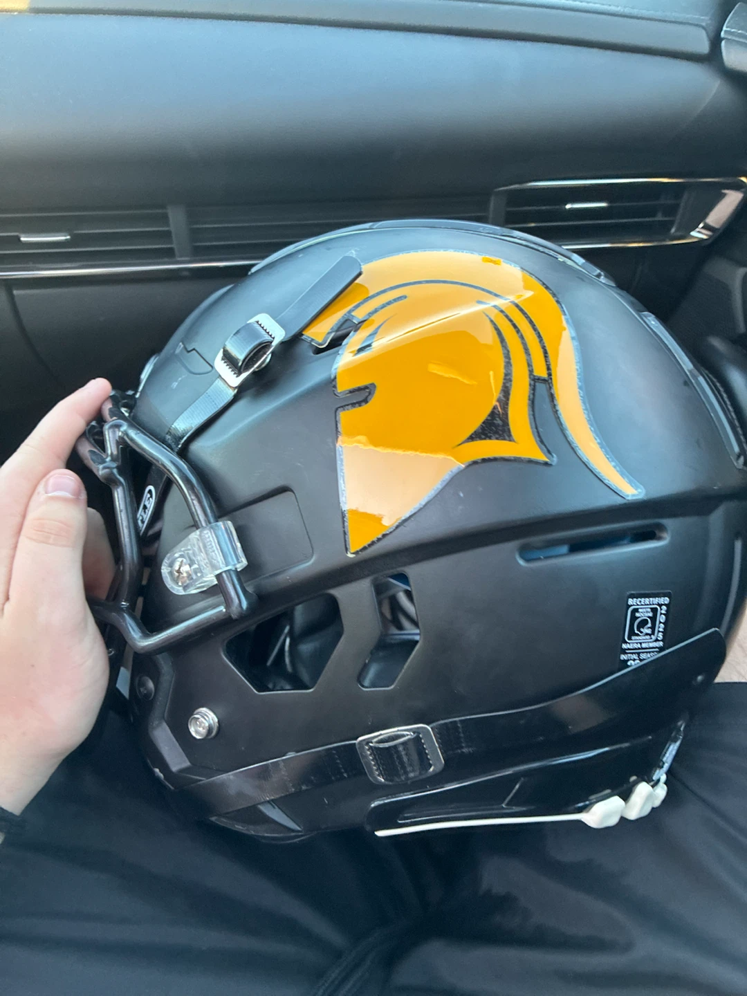Schutt F7 XL