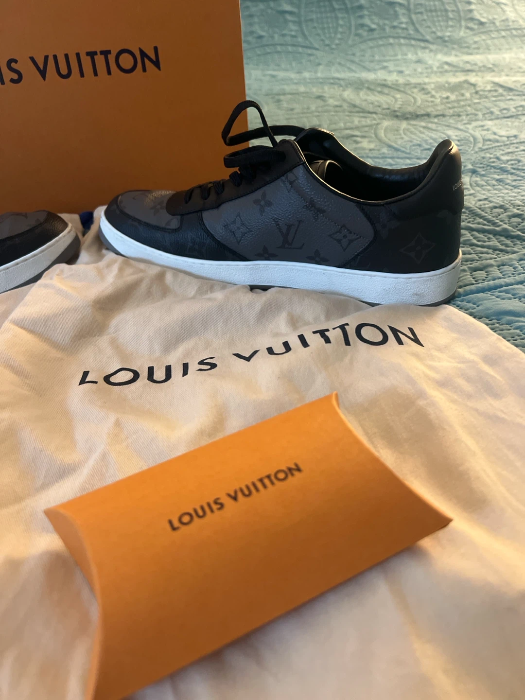 Louis Vuitton Sneakers - photo 3