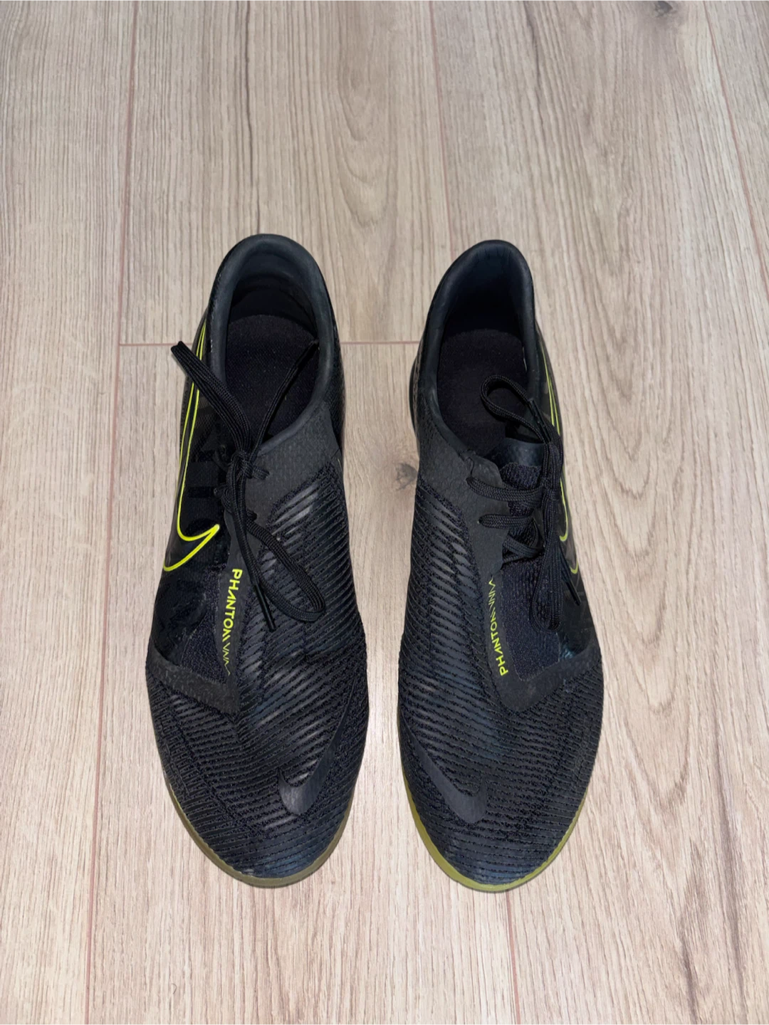 Nike Phantom Vision Indoor Soccer Shoes - photo 2