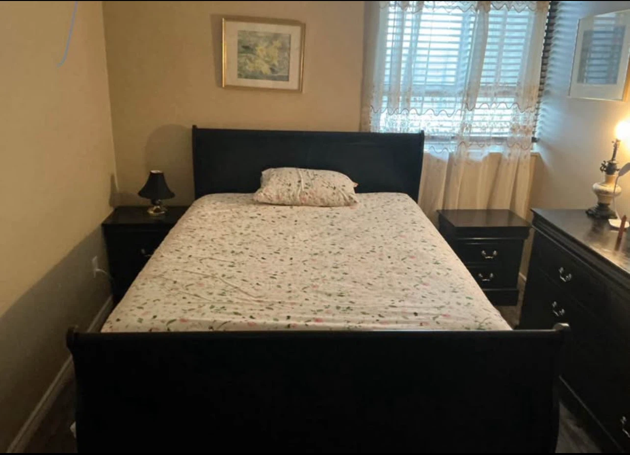 Black 2-Drawer Nightstand set - photo 4