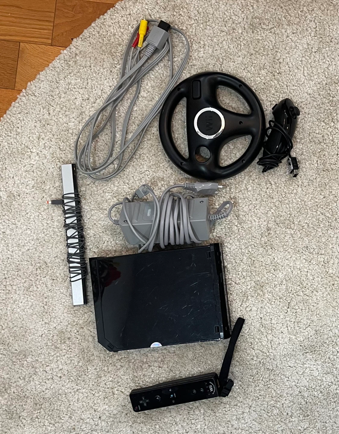 Nintendo Wii Console Bundle with Accessories
