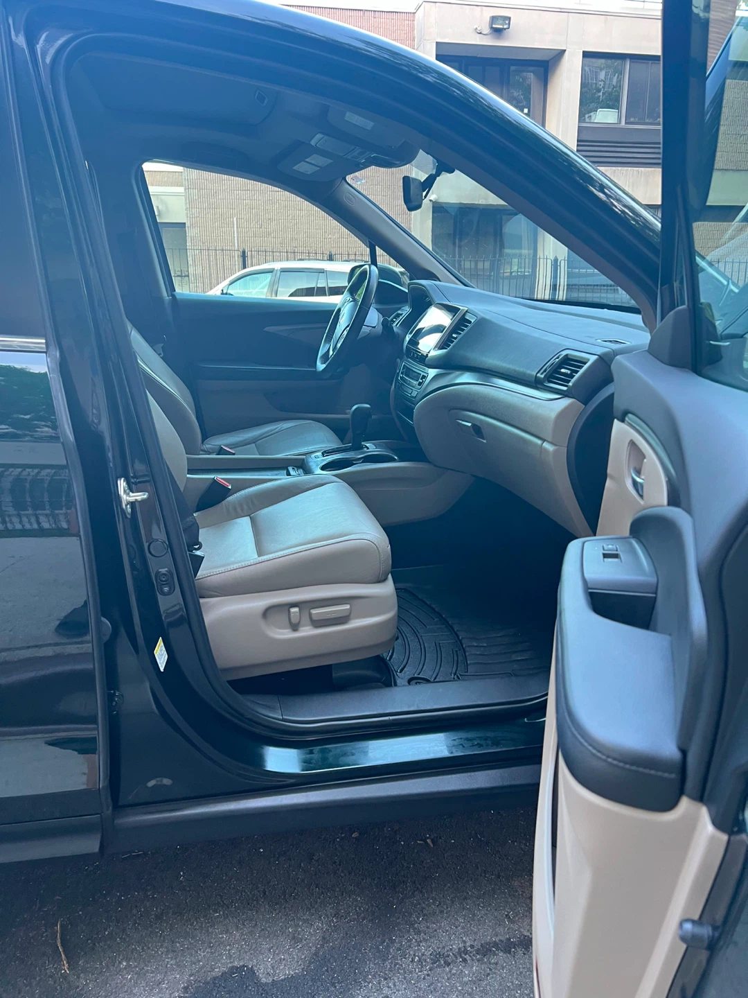 2016 Honda Pilot AWD - photo 5