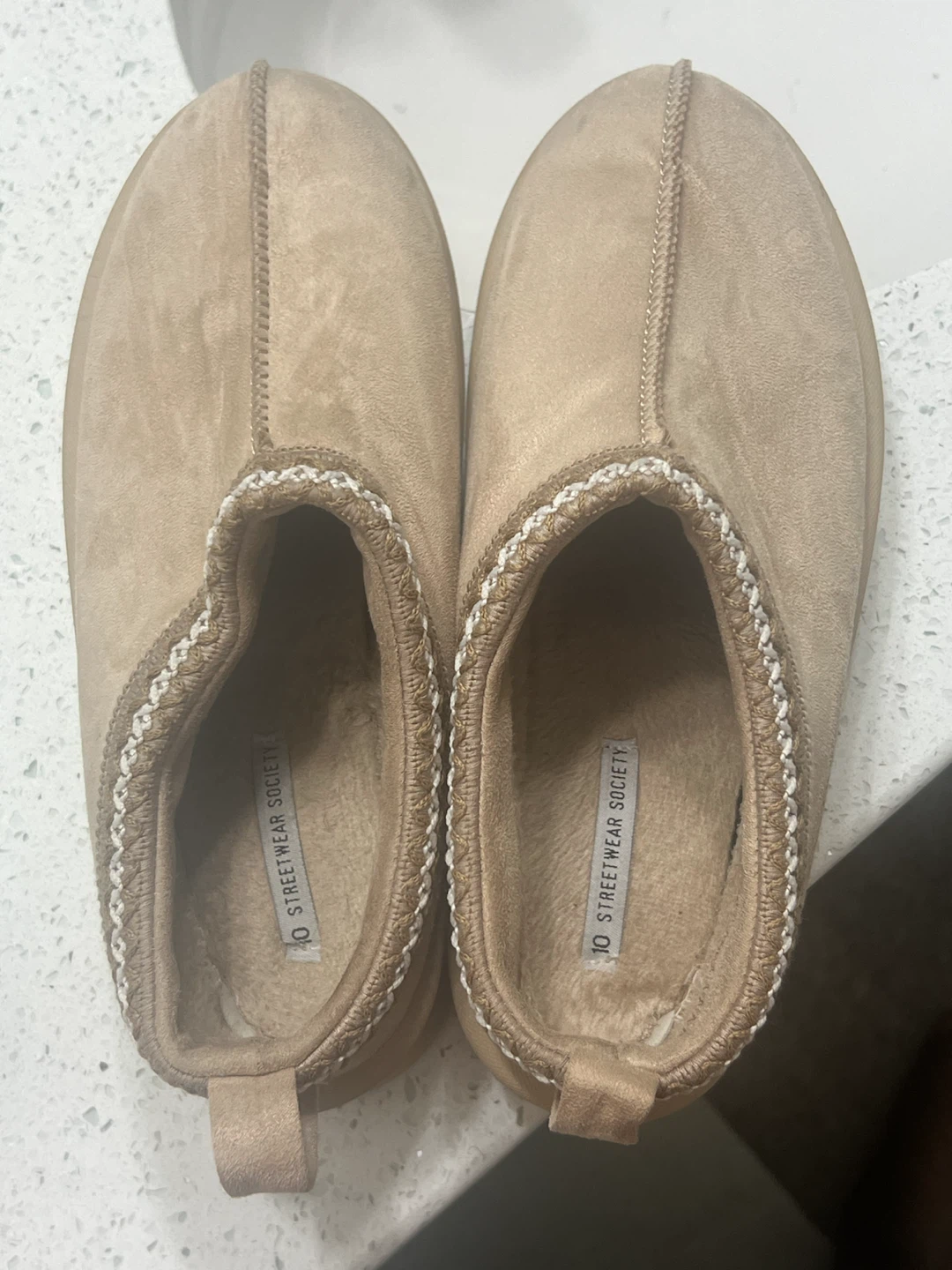 Streetwear Society Slippers - Size 10 - photo 2