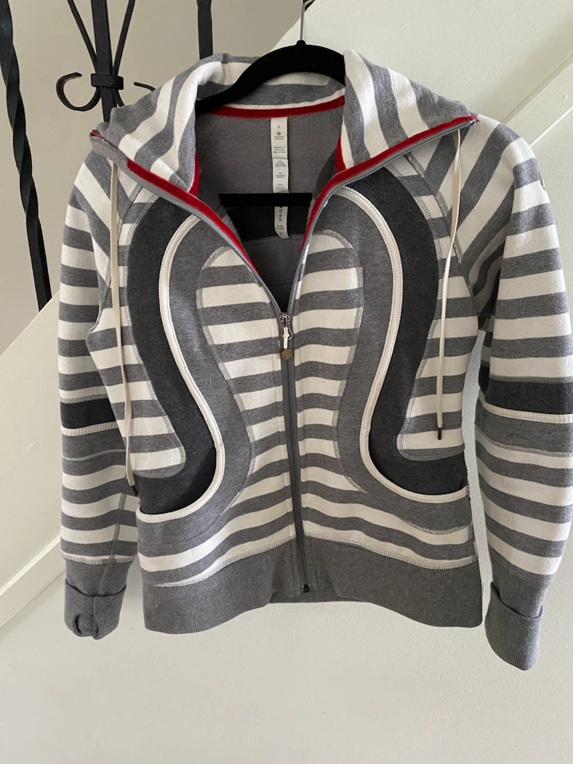 Lululemon Athletica Hoodie Size 6 Grey & White Stripes