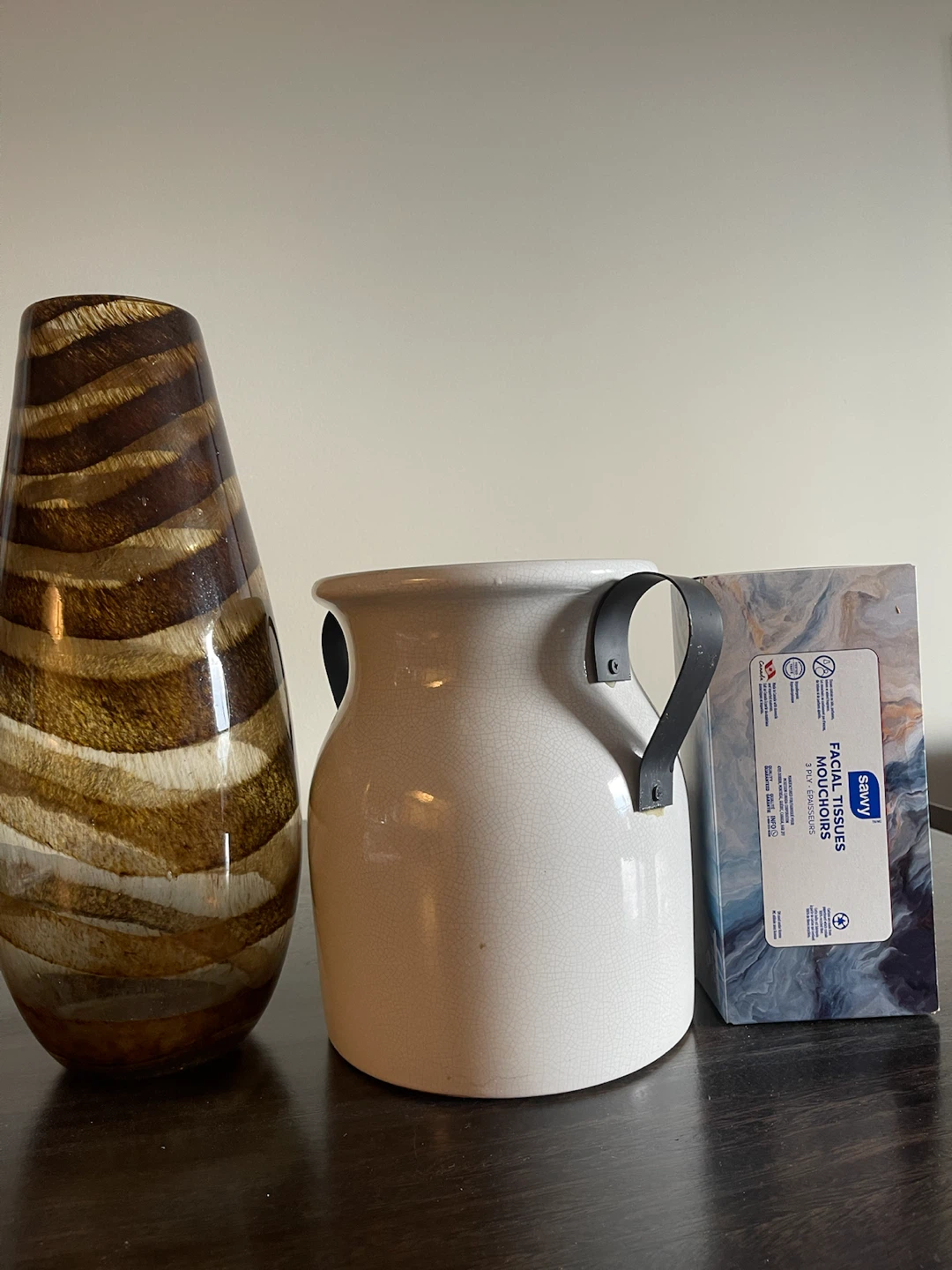 Set of 2 Vases: Swirl Glass and White Ceramic - photo 3