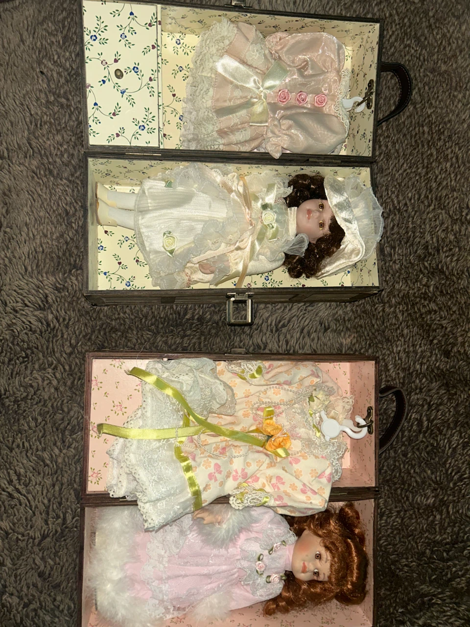Porcelain Doll Collection with Outfits and Suitcases - photo 2