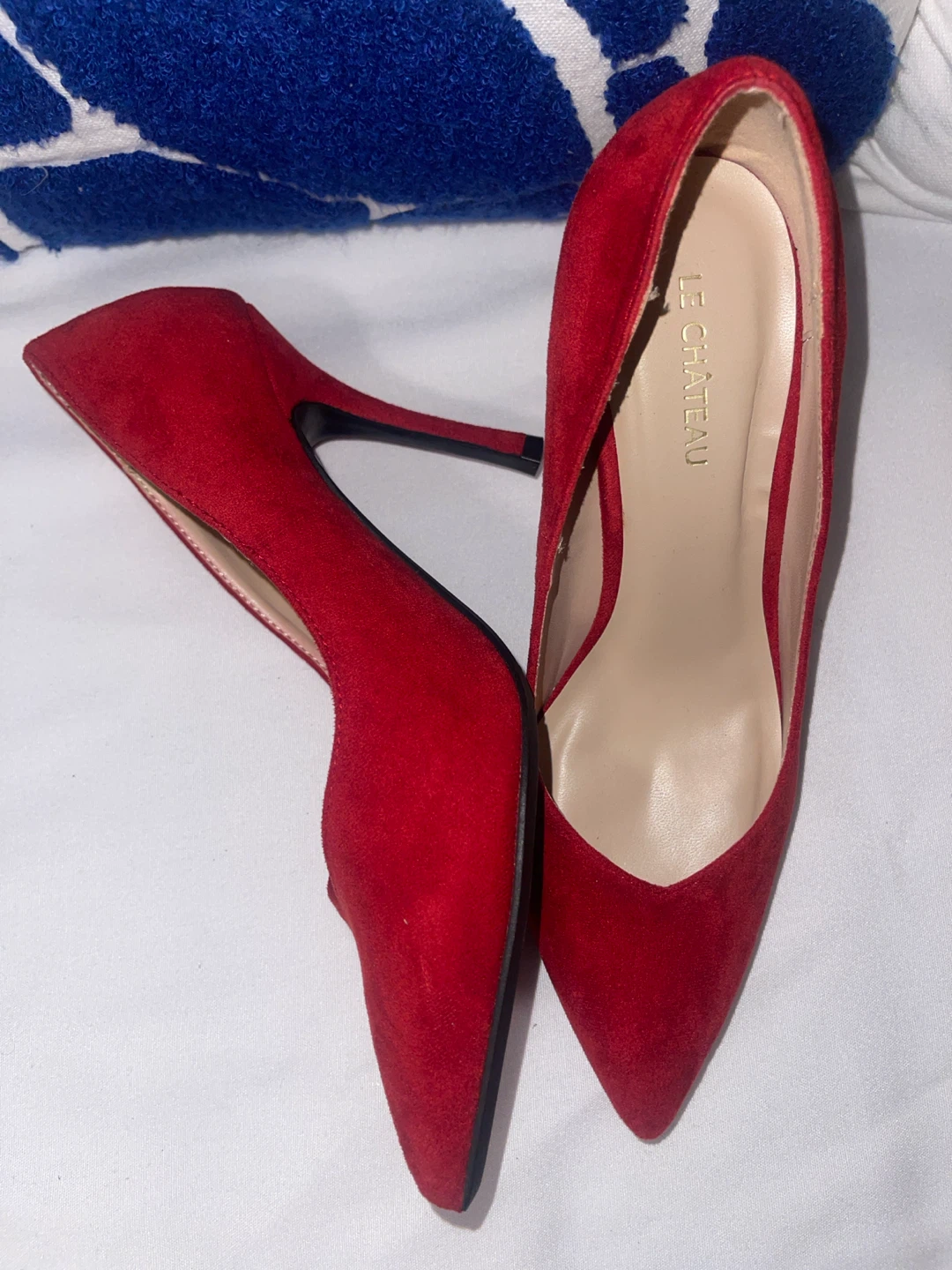 Le Château Red Suede Pointed Toe Heels - photo 3