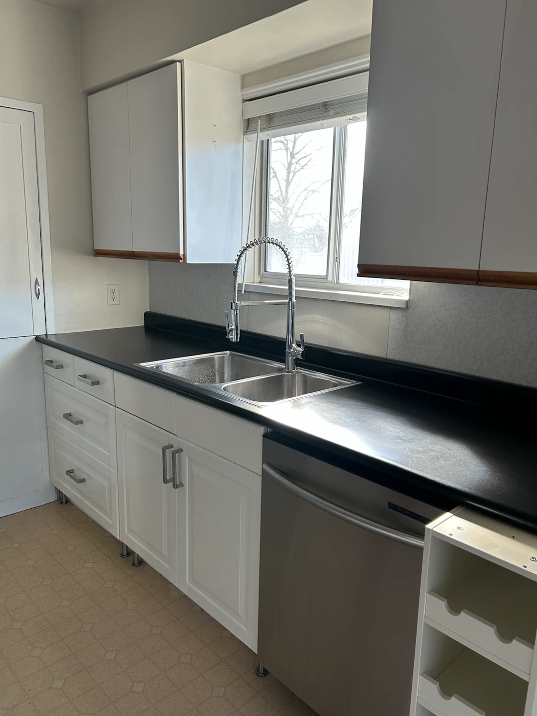 White Vanity with Sink and Faucet Kitchen Faucet Cabinet - photo 5