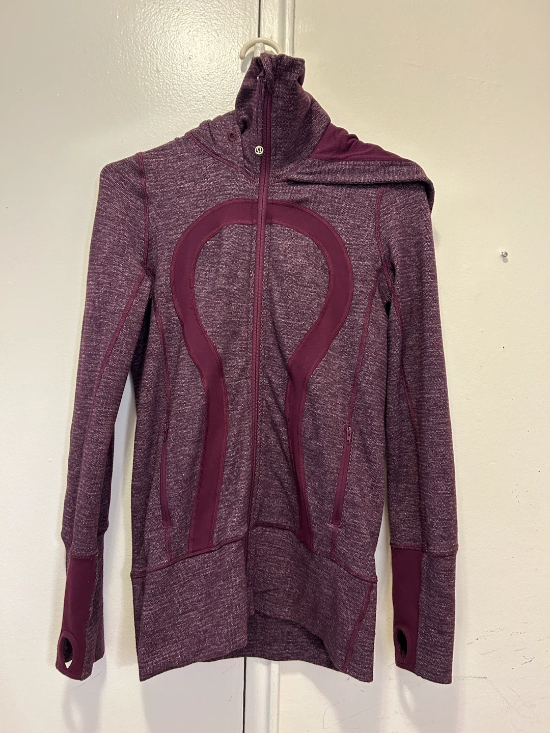 Lululemon Hoodie Jacket - photo 2