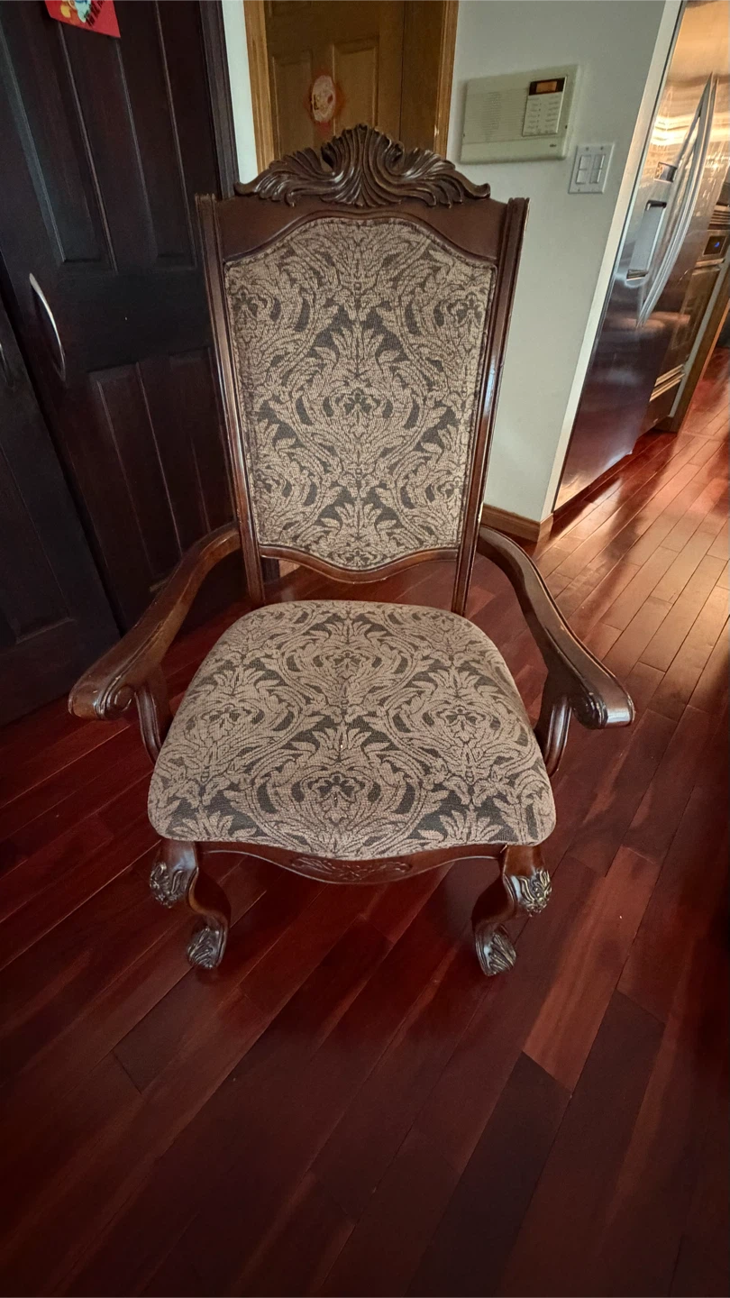 Dining room chairs - photo 2