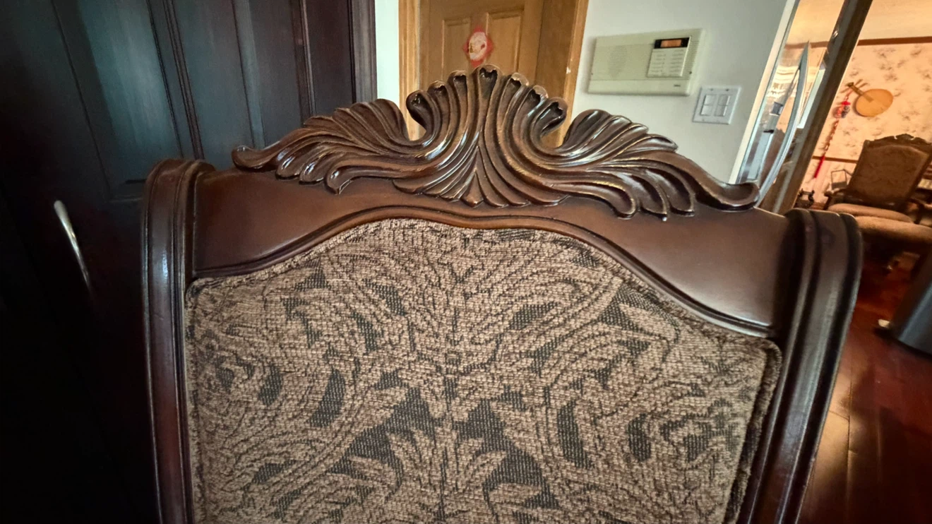 Dining room chairs - photo 3