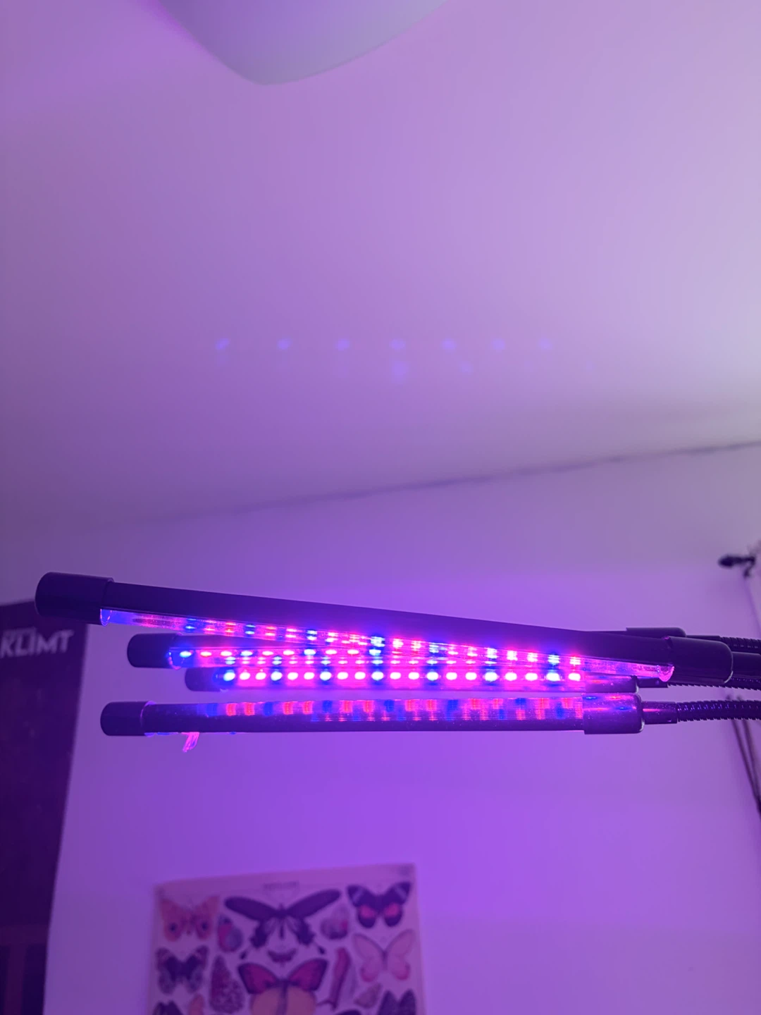 Grow Light 4-Head LED Plant Lamp - photo 3