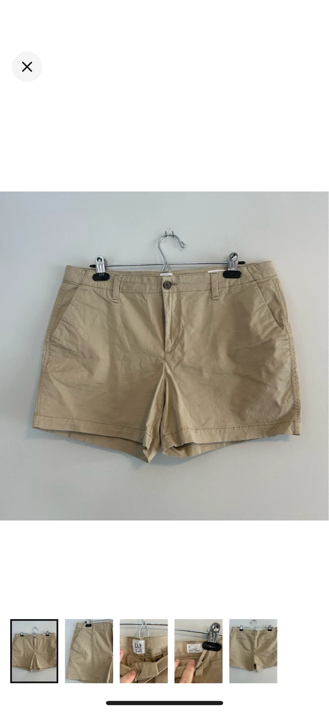 GAP Women's City Short Urbain Khaki Size 12