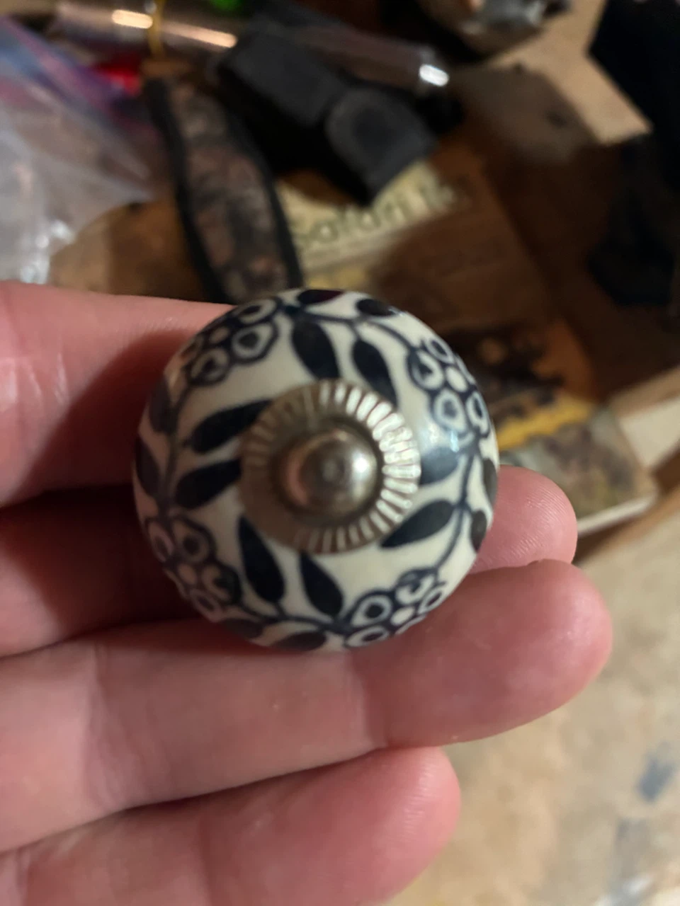 Set of 20 Ceramic Drawer Knobs - photo 4