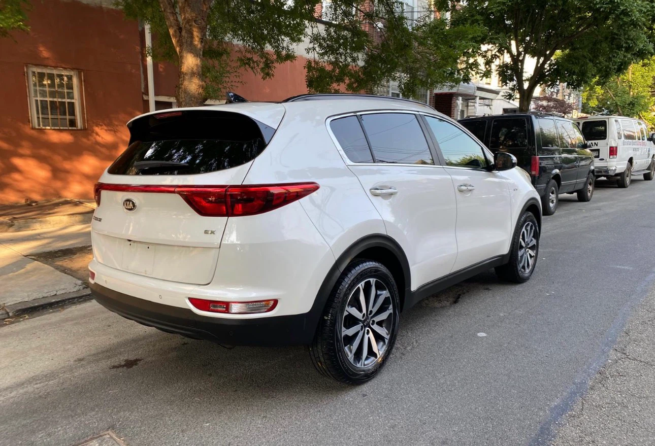 2017 Kia Sportage EX - photo 4