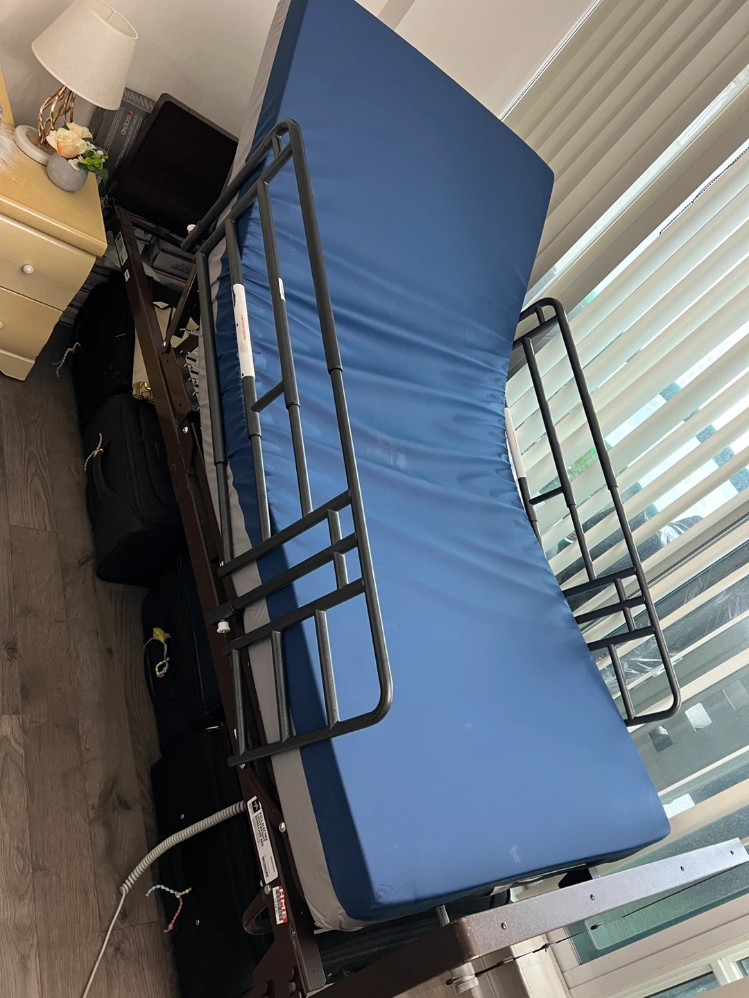 Electric Homecare Hospital Bed with Mattress - photo 3
