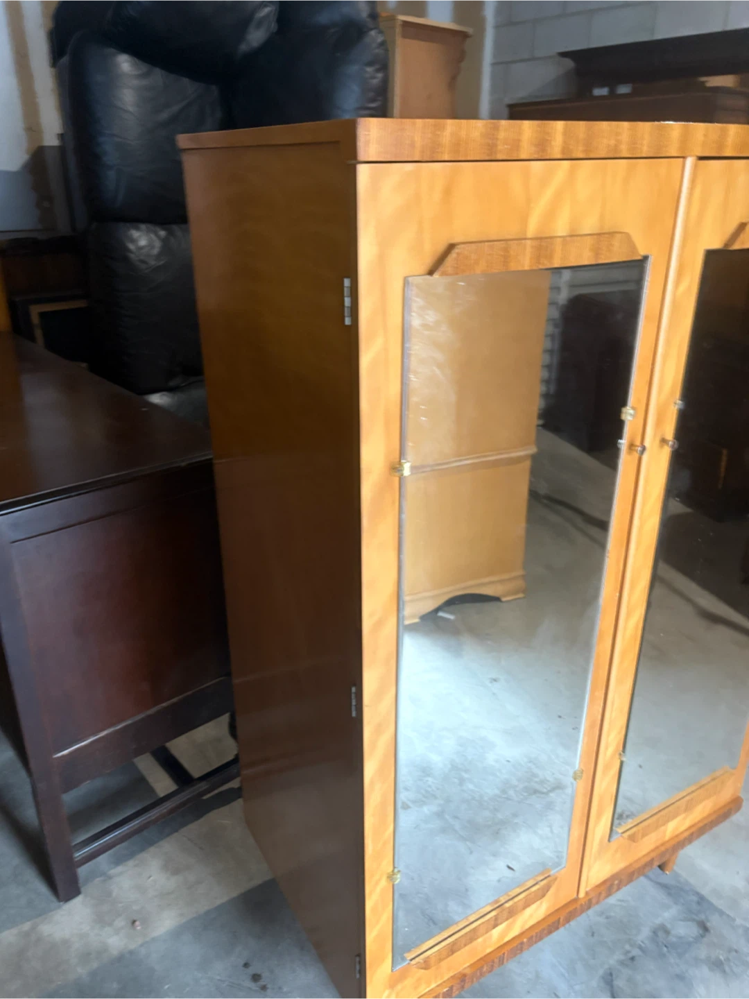 Free delivery used Vintage Mirrored Wardrobe - photo 3