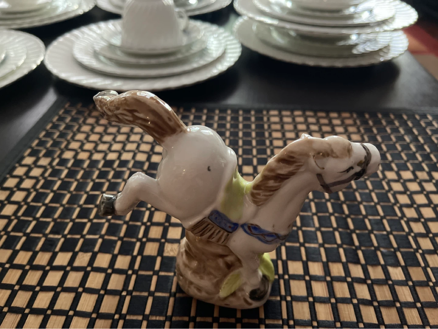 Ceramic Horse Figurine - photo 3