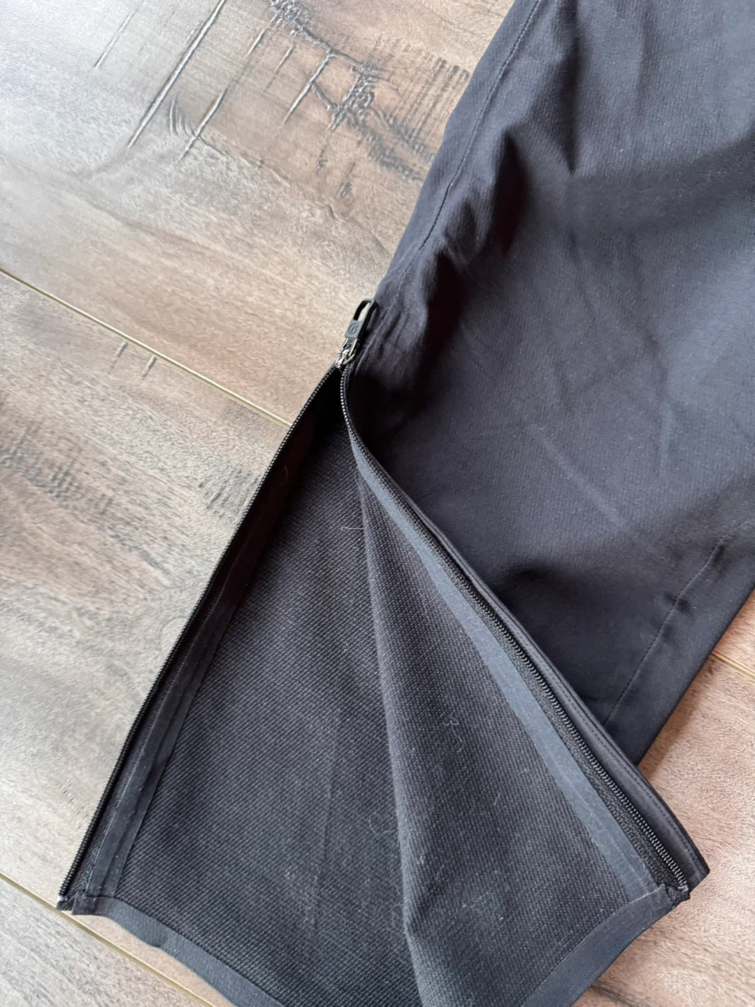 Lululemon Black Joggers Size M - photo 4