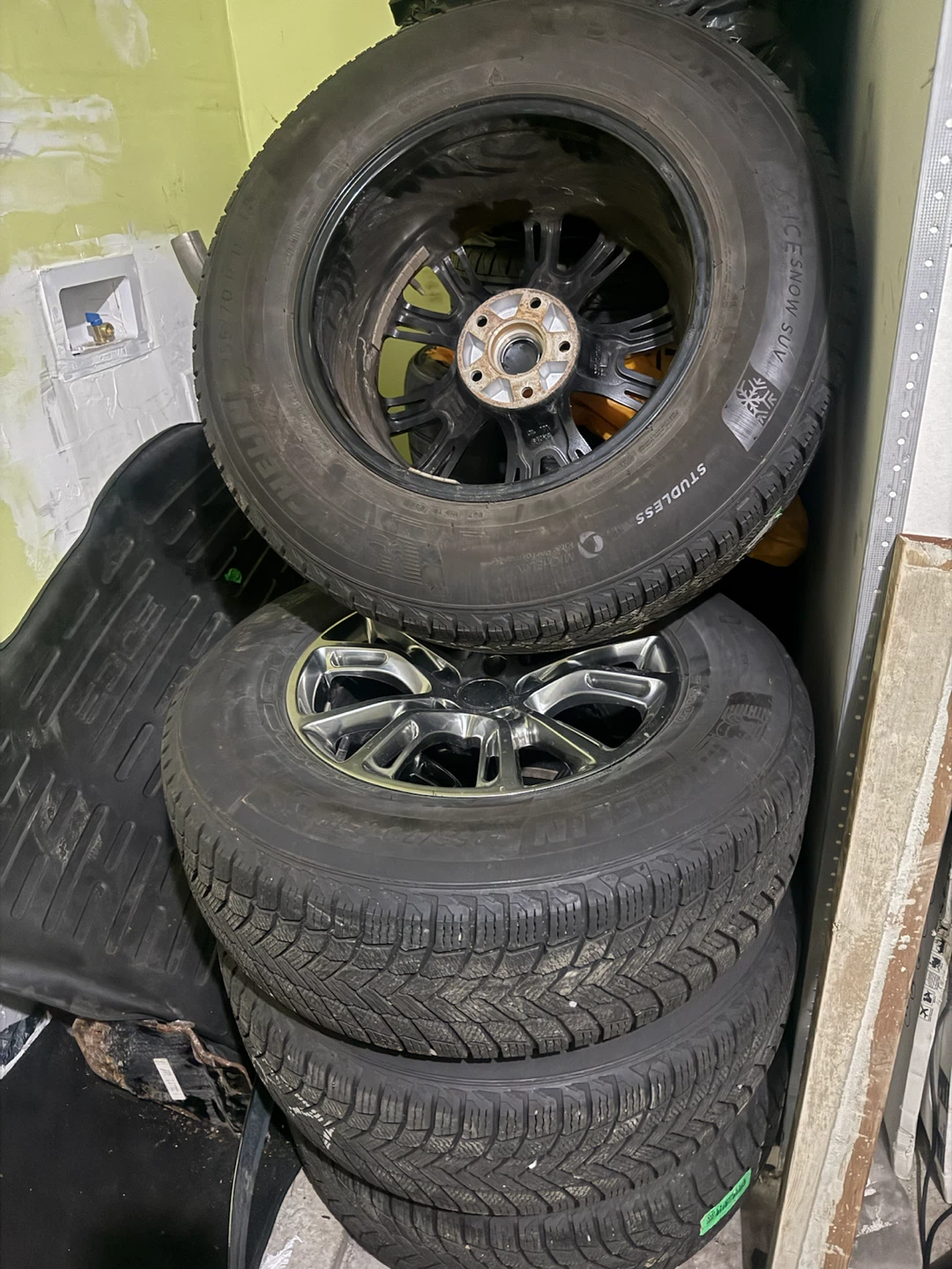 Set of 4 Michelin Winter Tires on Rims for Jeep Warngler 5x127 - photo 5