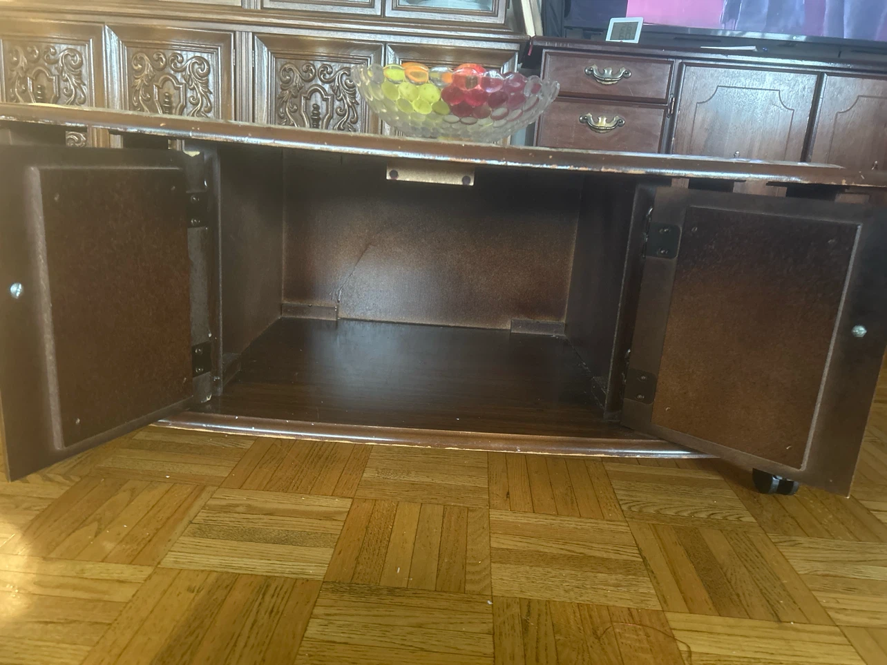 Vintage Oval Coffee Table with Storage - photo 2