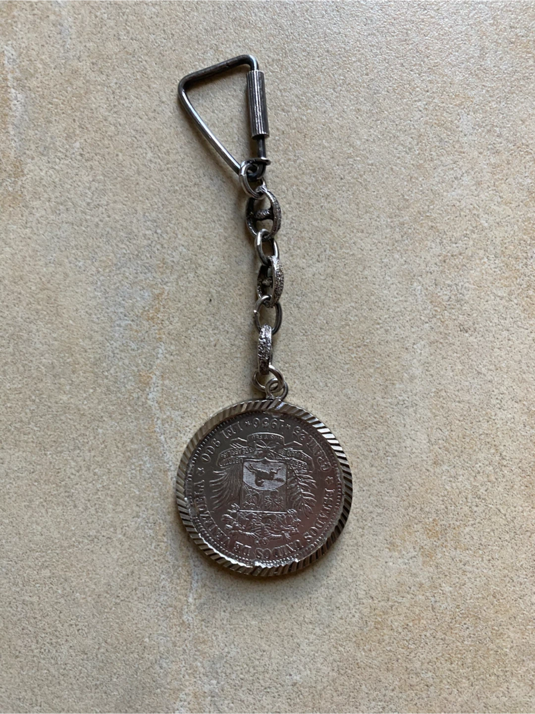 Vintage Venezuelan Bolivar Coin Keychain - photo 2