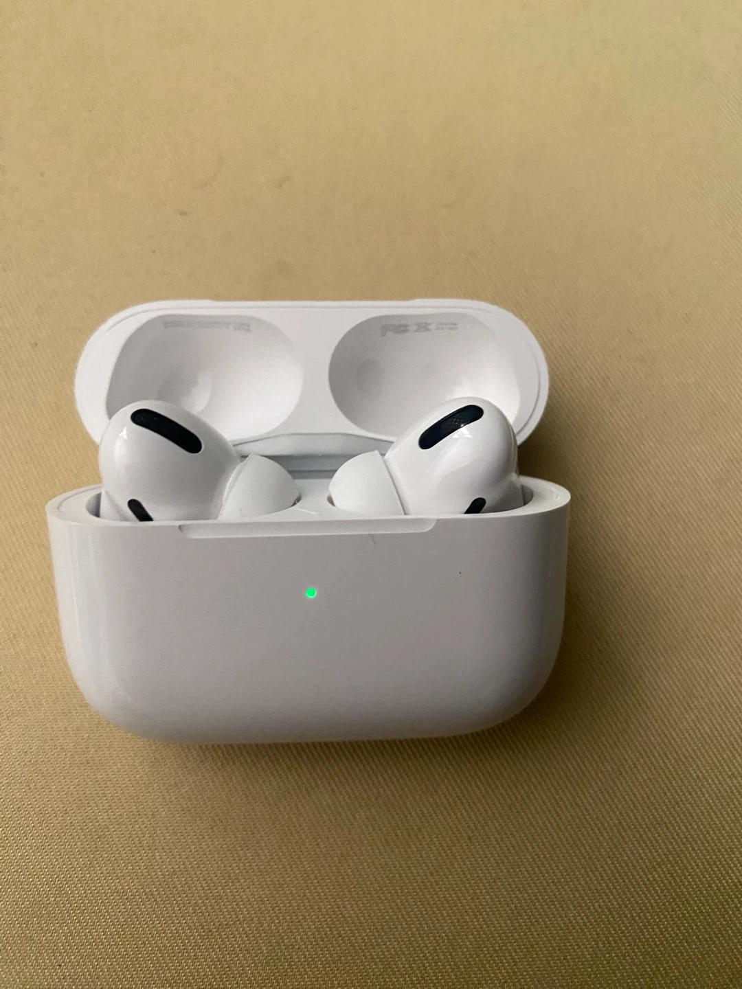 Apple AirPods Pro with Wireless Charging Case