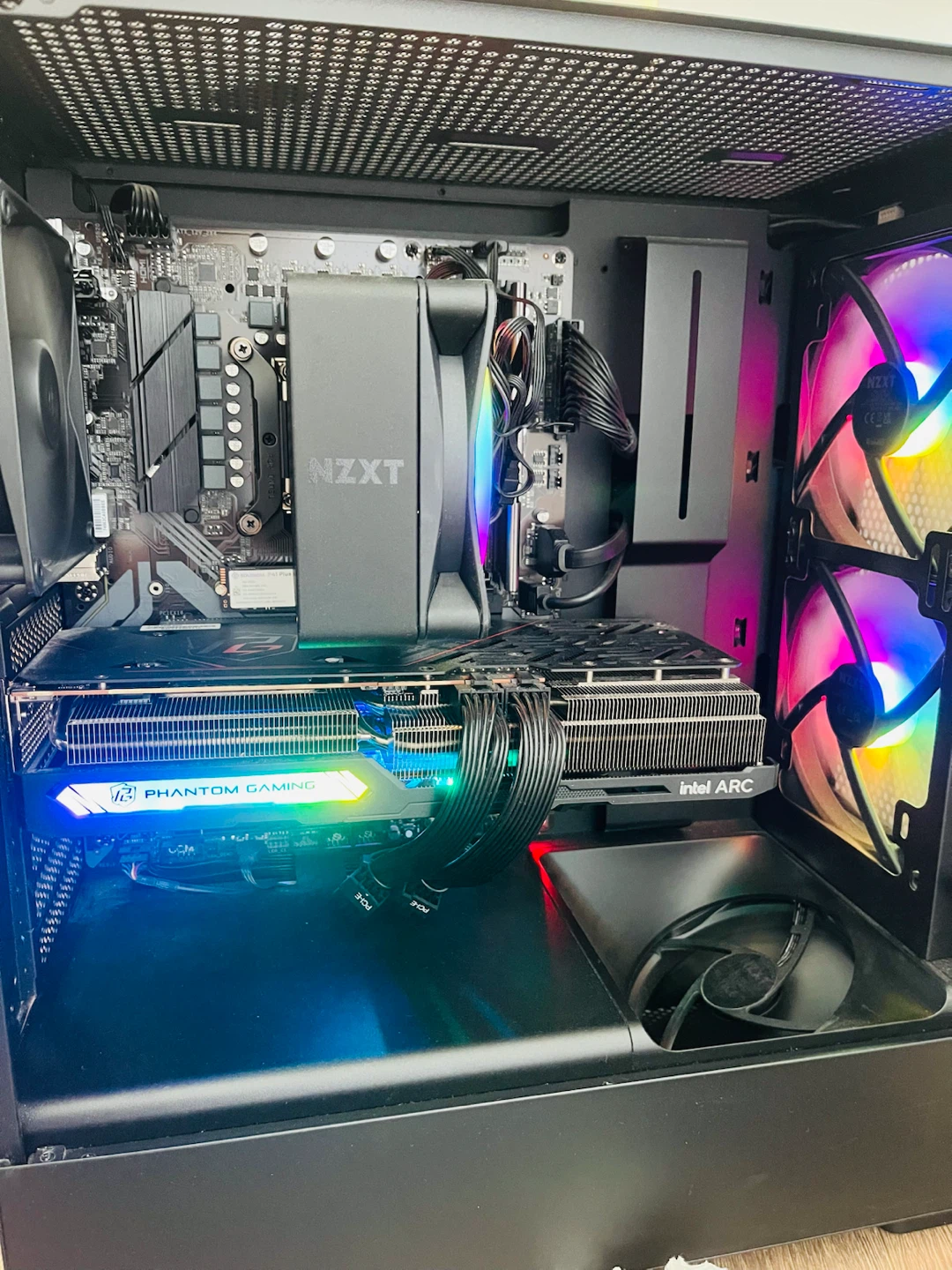 Gaming PC, Intel i5-12, Intel Arc A770, 16 GB RAM, 512 GB SSD - photo 2