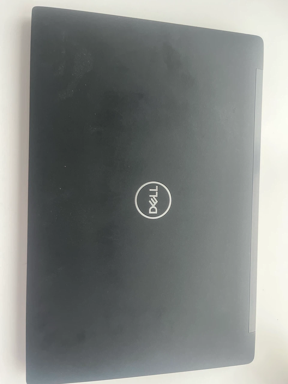 Dell latitude 7490 black colour, non touch.