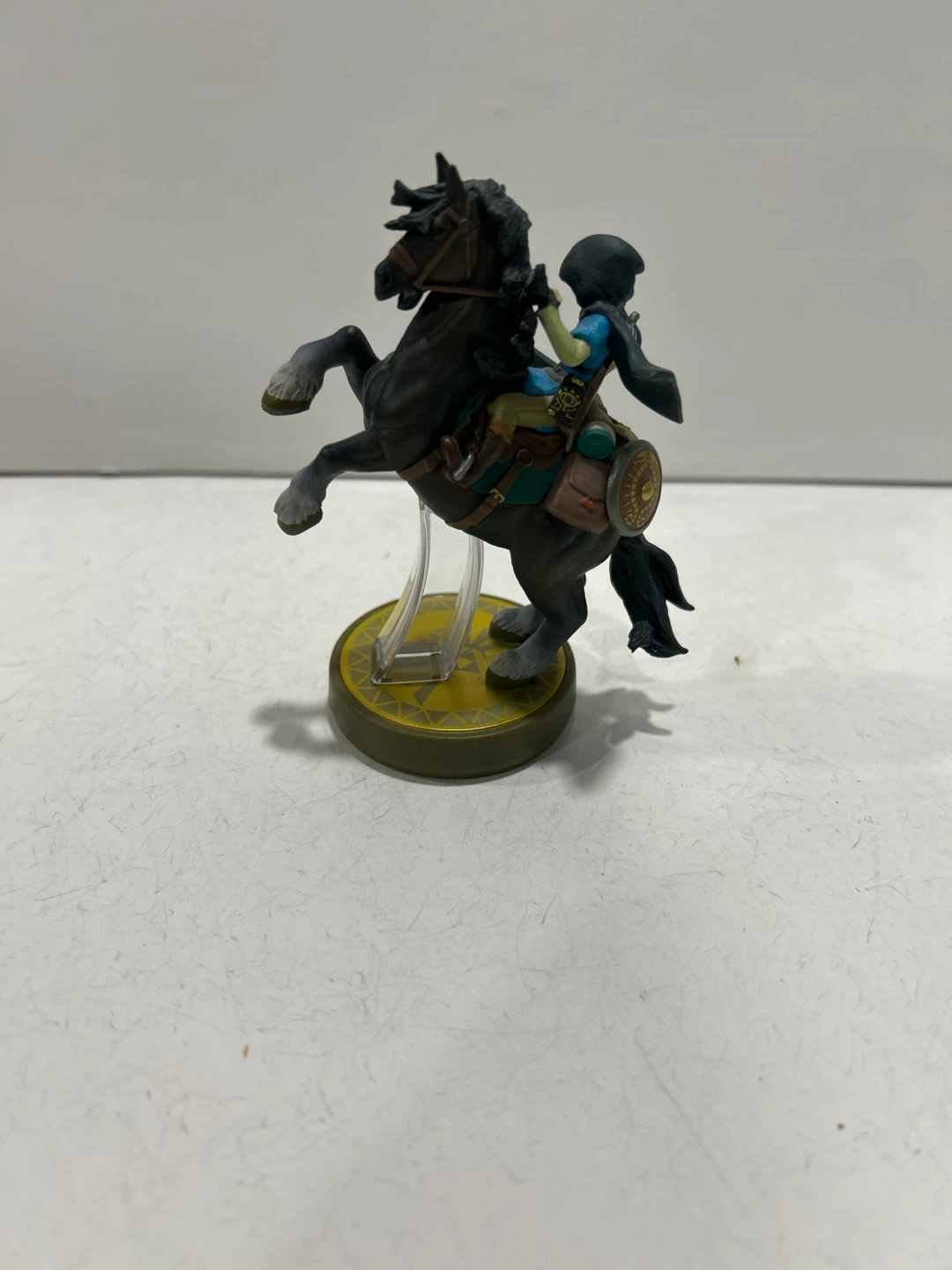 Nintendo Link Amiibo Figure - photo 2