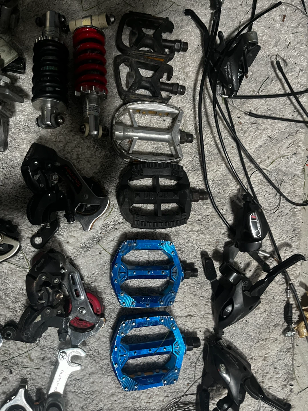 Assorted Bicycle Parts - photo 4