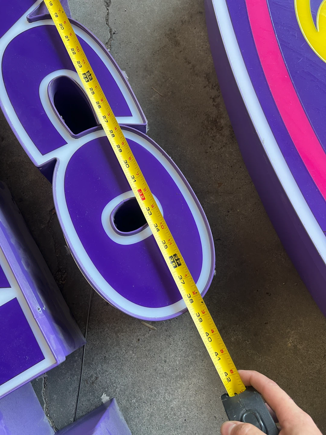 Taco Bell Illuminated Sign Letters & Bell Logo - photo 2