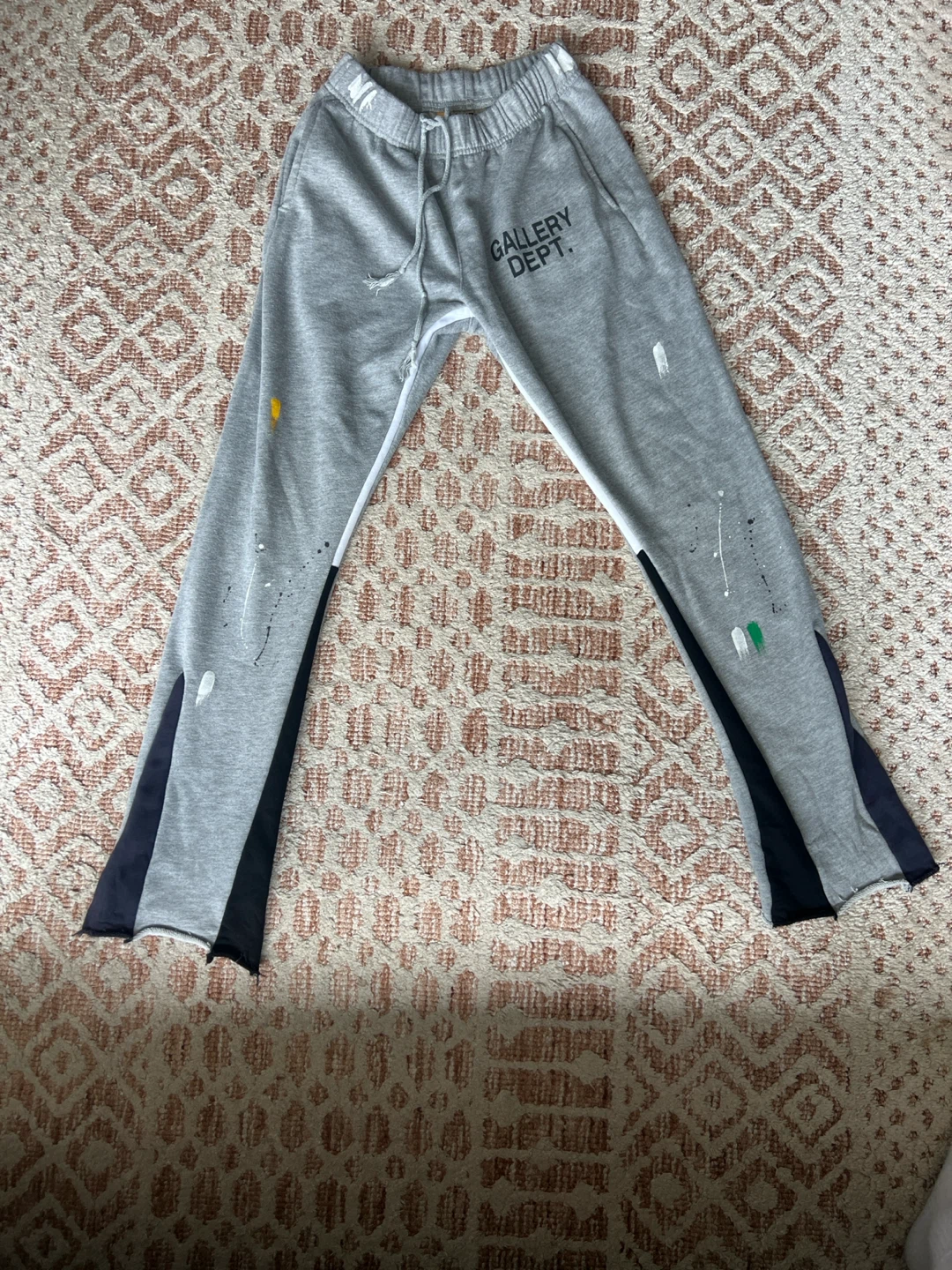 Grey gallery dept sweat pants new size m