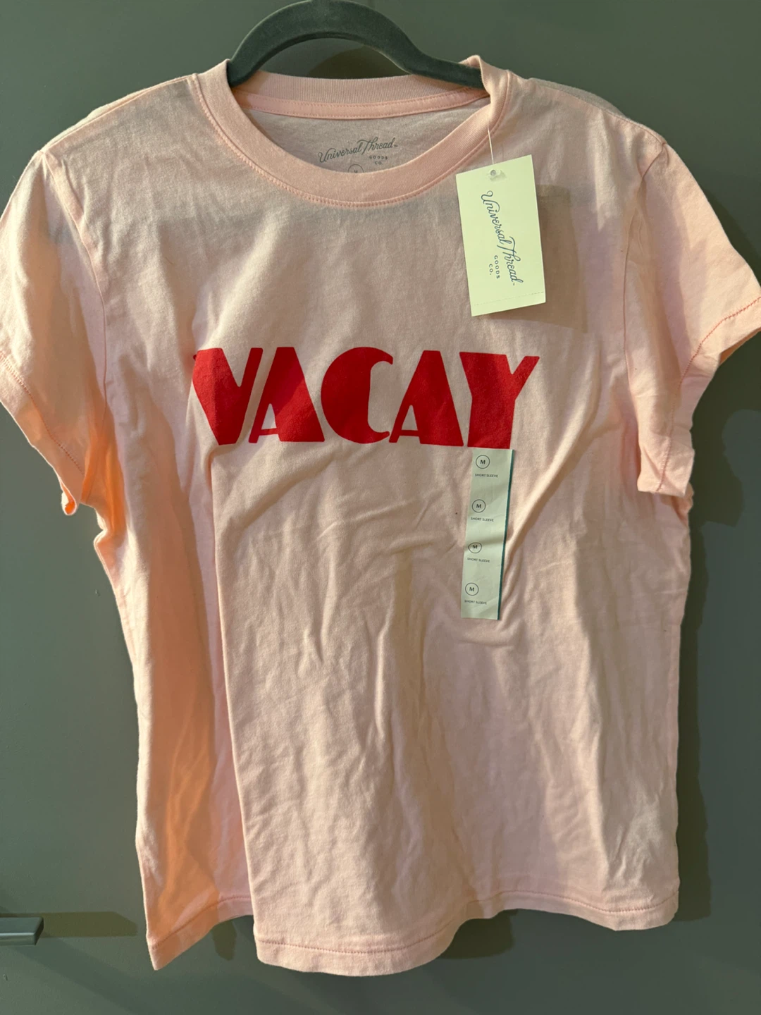 Universal Thread "VACAY" Graphic T-Shirt - Pastel Pink - Medium