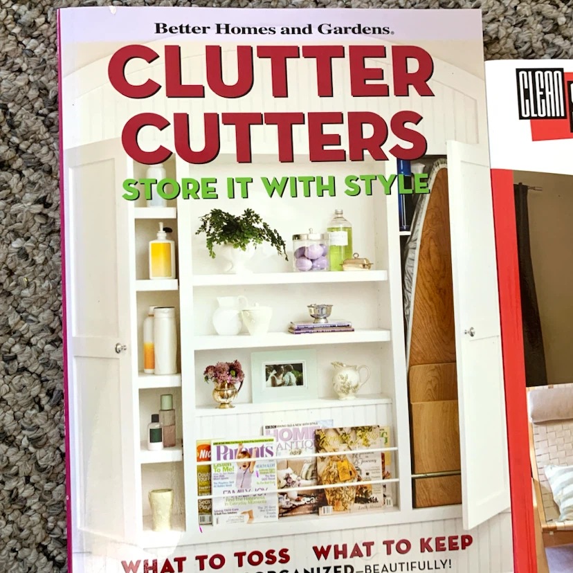 Bundle of 5 Organization and Decluttering Books - photo 2