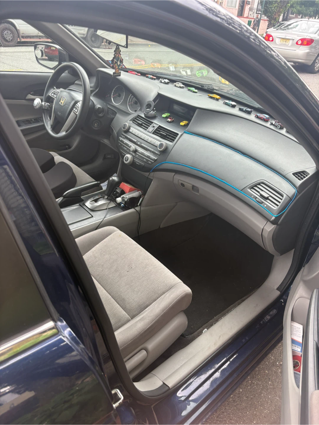 Dark Blue Honda Accord Sedan - photo 4