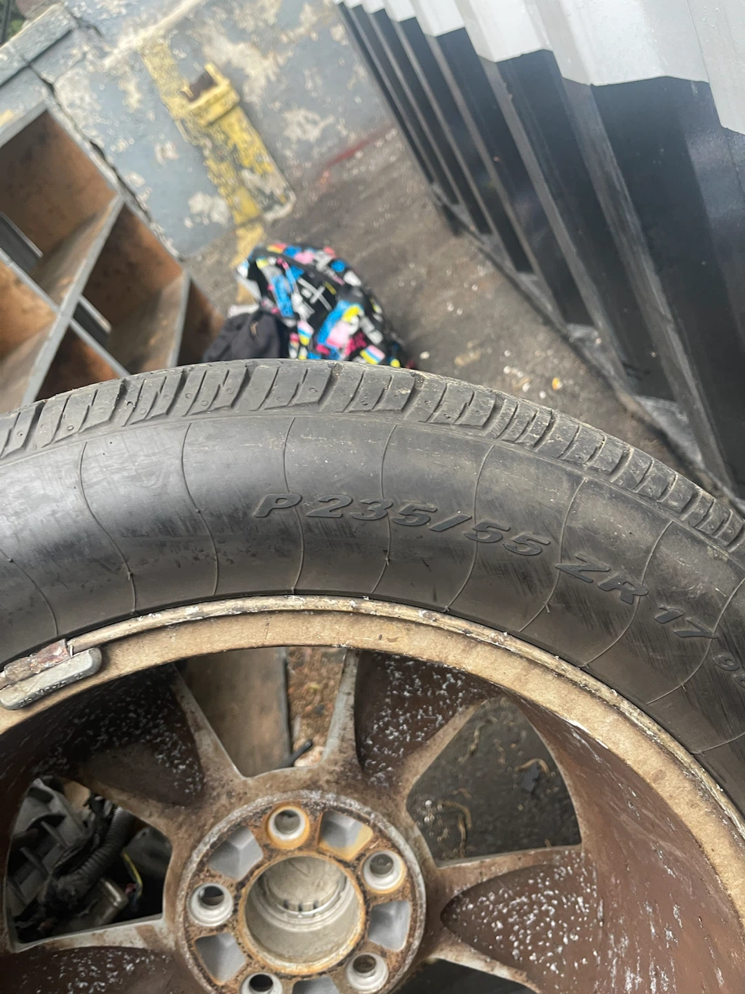 Ford Mustang 2-Wheels and Tires Set - photo 3