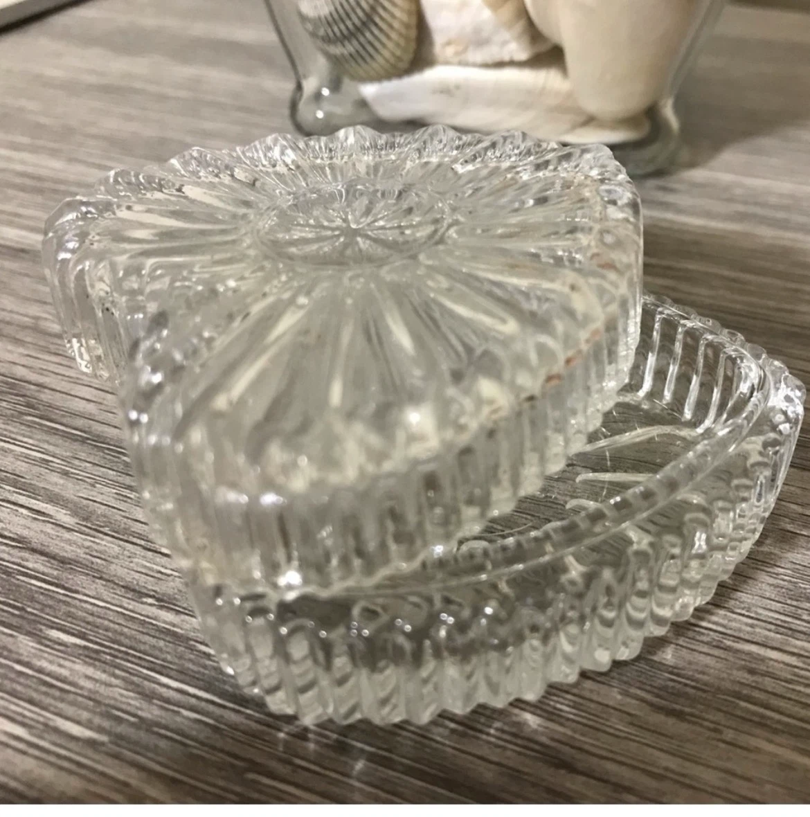 Cute Glass Heart Trinket Box - photo 3