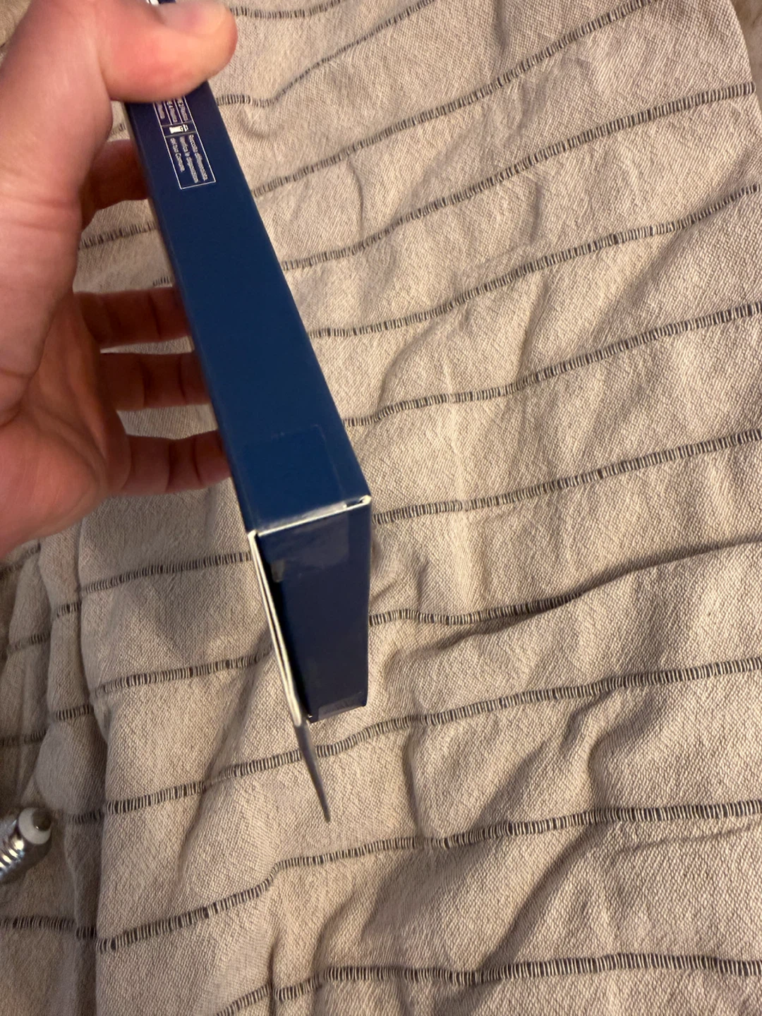 Caseology Tempered Glass - Iphone 16 / 17 pro max - photo 5