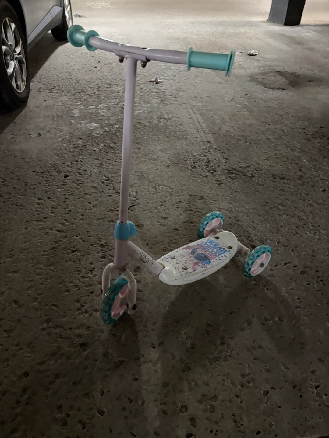 Kids 3-Wheel Scooter - photo 2