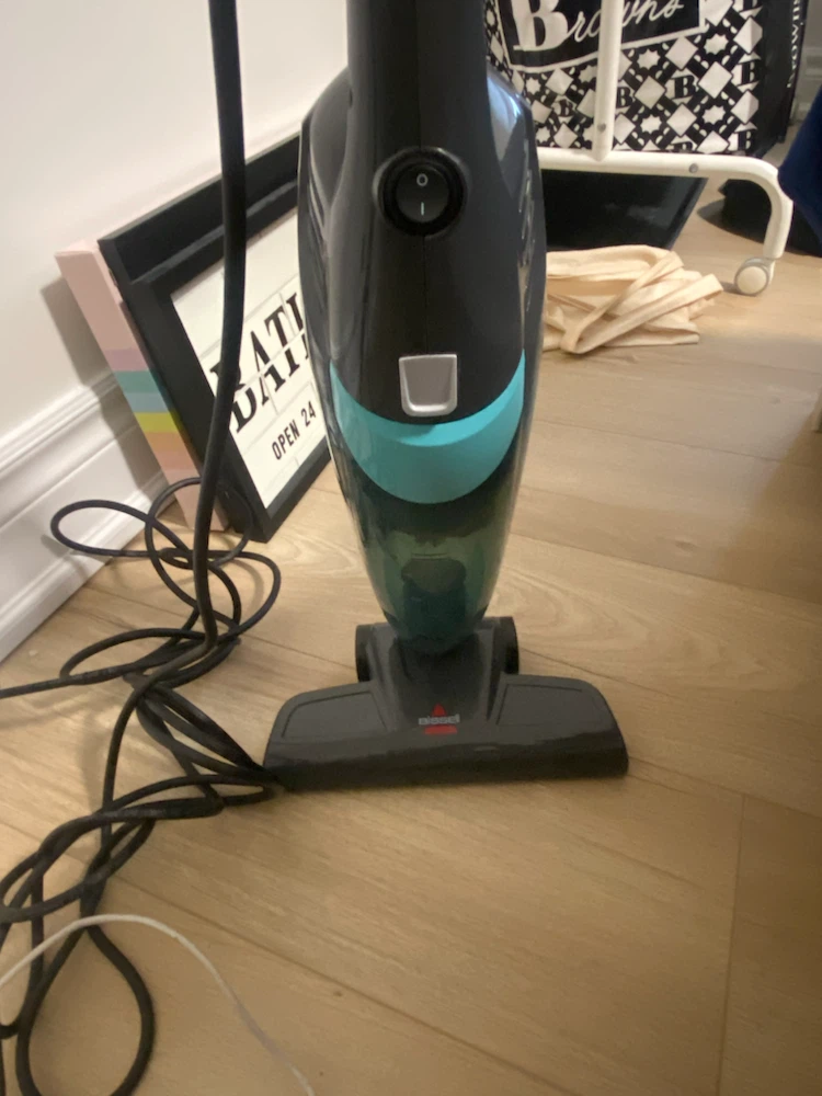 BISSELL Featherweight Stick Vacuum Cleaner - photo 2